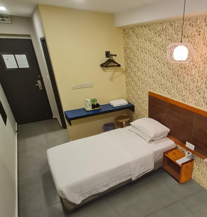 Hotel Bestari Kuala Lipis Dış mekan fotoğraf