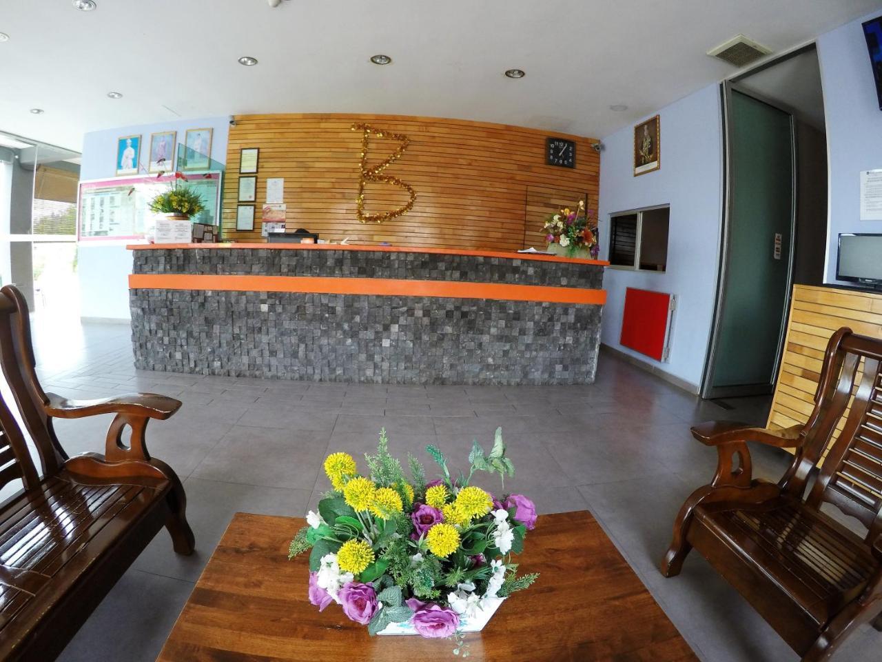 Hotel Bestari Kuala Lipis Dış mekan fotoğraf